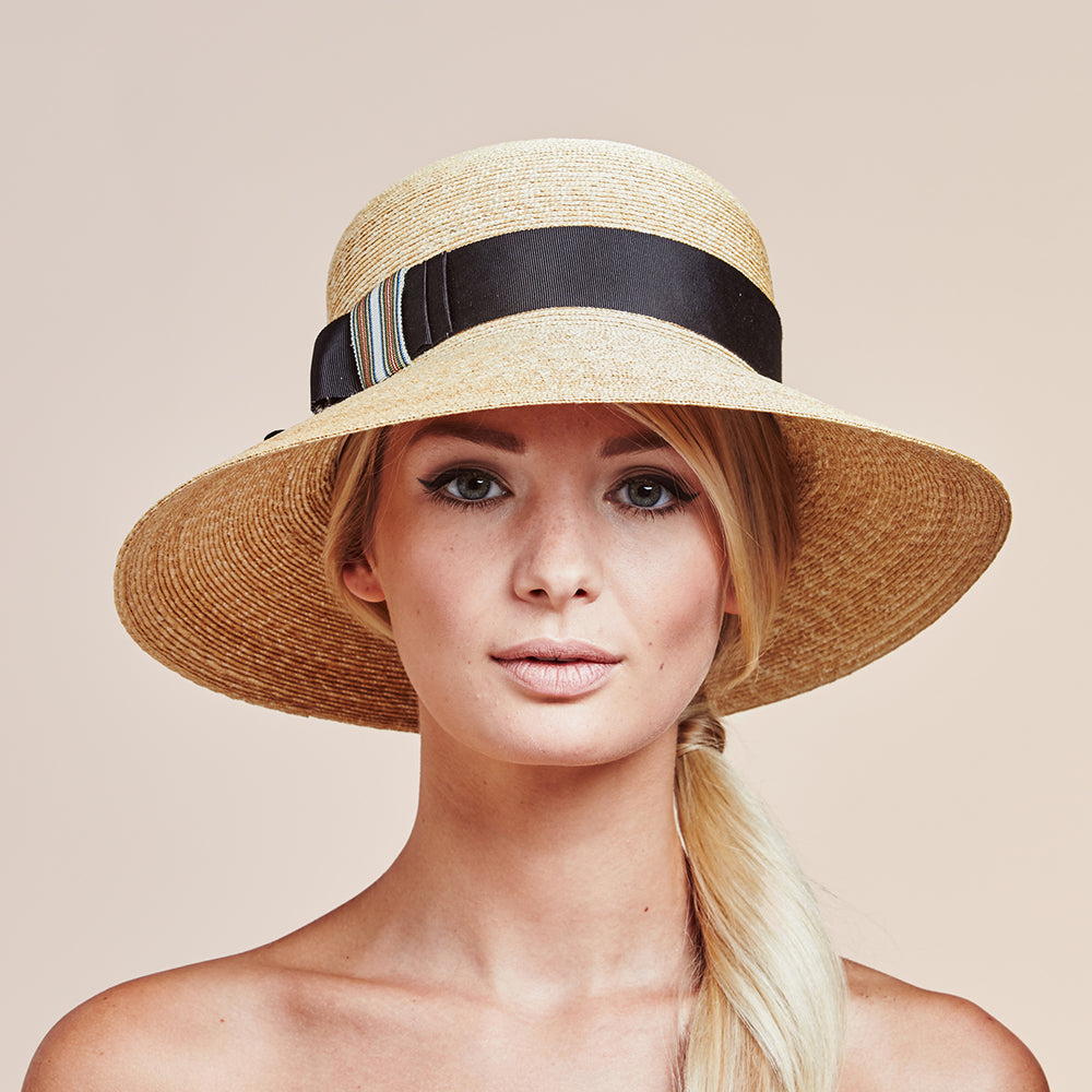 Woman display picture 3