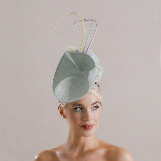 Ascot fascinator