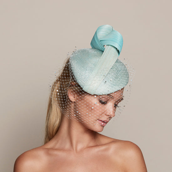 wedding hat with veil